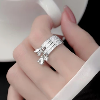 Tassel Pink Glass Ring